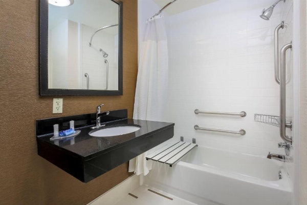 Fairfield by Marriott Inn & Suites Las Vegas Stadium Area image 16